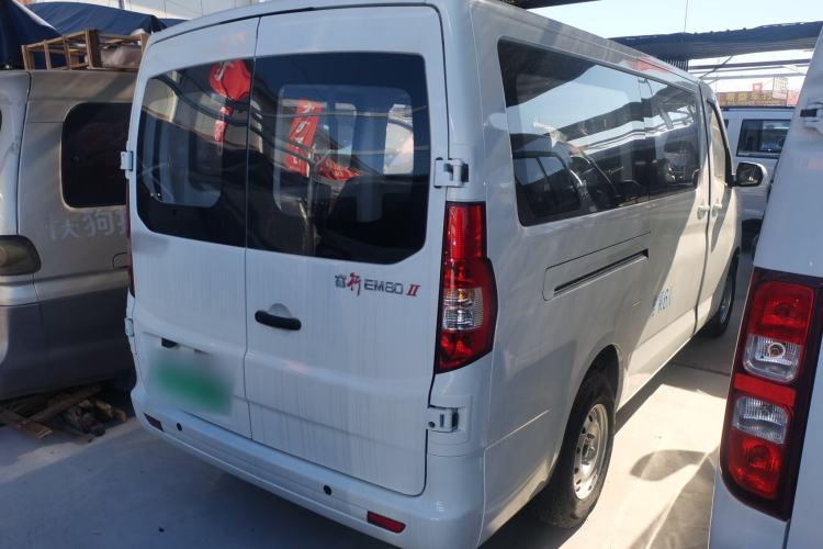 Used Chana Ruixing EM80 2025 Passenger Version Comfort Edition 6-Seater 300 km Dual-Swing Doors