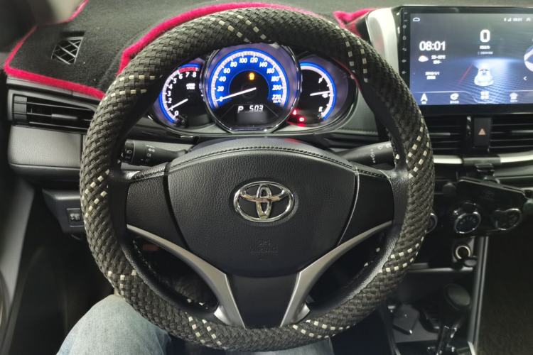 Used Toyota YARiS L Zhi Xiang 2017 1.5G CVT Xuan Dong Skyroof Edition Steering Wheel