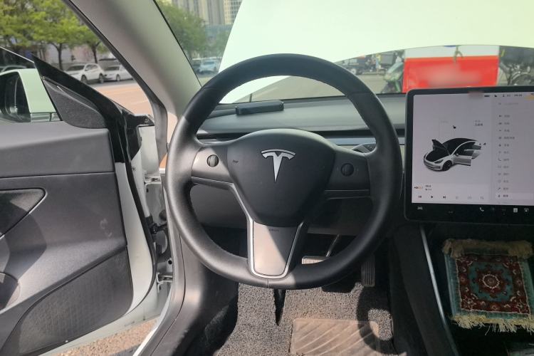 Used Tesla Model 3 2019 Standard Range Rear-Wheel Drive Upgraded Version (60 kWh) Steering Wheel
