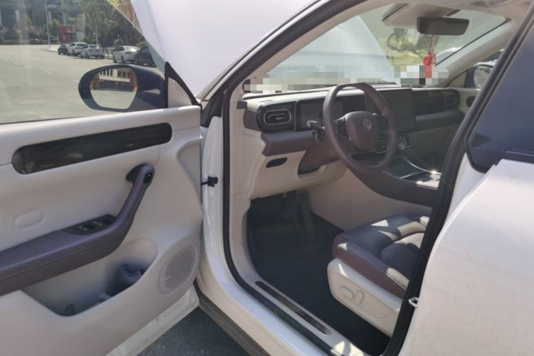 Used Leapmotor C11 2024 Range-Extended 300 Luxury Edition