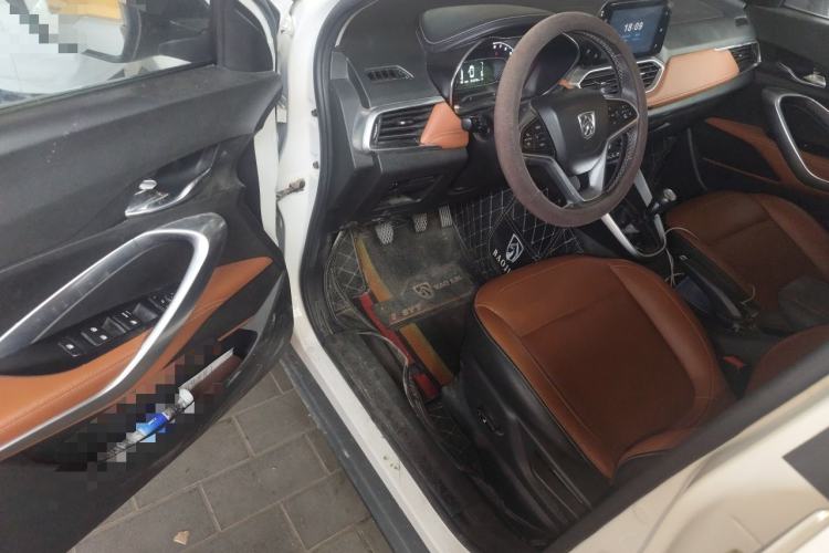 Ojetý Baojun 510 2017 1.5L Manual Luxury Model