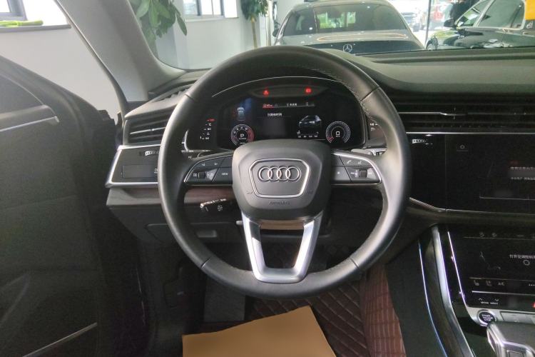 Used Audi Q8 2022 55 TFSI Luxury Dynamic Edition