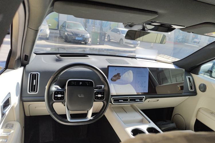 Used Li Auto L7 2023 Pro Model
