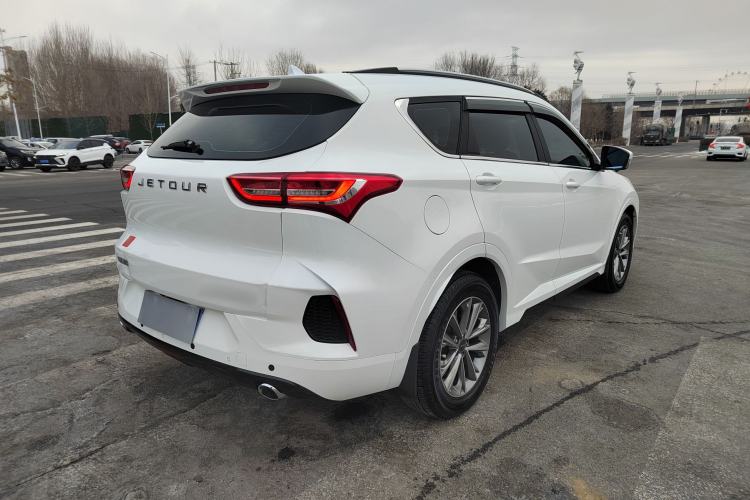 Used JETOUR X70 2022 1.5T DCT YueXing Edition 7 Seats
