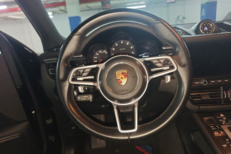 Used Porsche Macan 2020 Macan 2.0T

