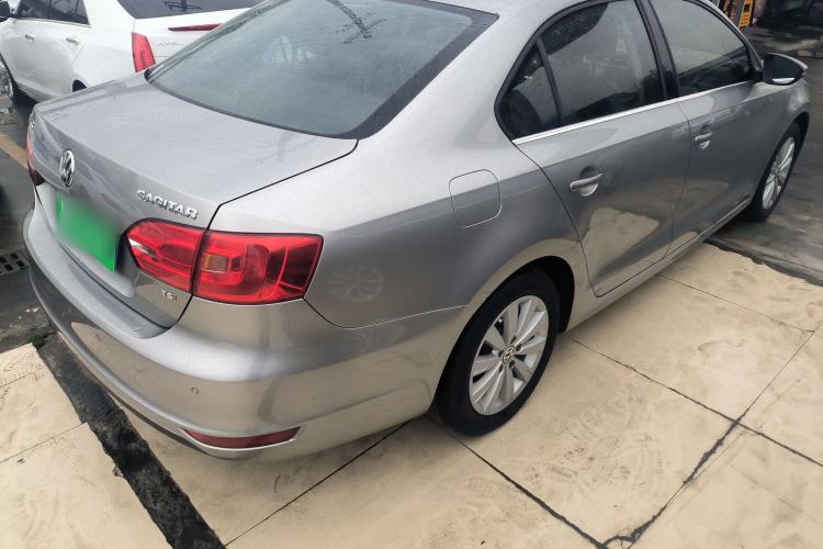 Used Volkswagen Sagitar 2014 Revised Version 1.4TSI Automatic Luxury Edition
