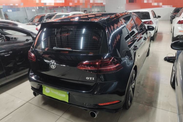Used Volkswagen Golf GTI 2018 2.0 TSI GTI
