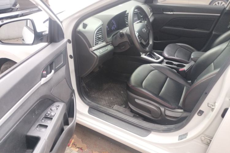 Used Hyundai Elantra (6th Generation / Lingdong) 2016 1.6L Automatic ZhiXuan – Elite Version

