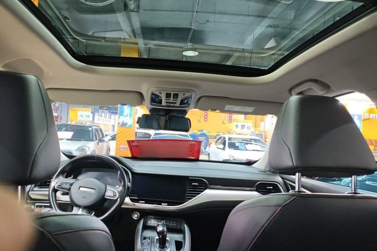 Used Haval F7 2021 1.5T Two-Wheel Drive iXuan Headliner