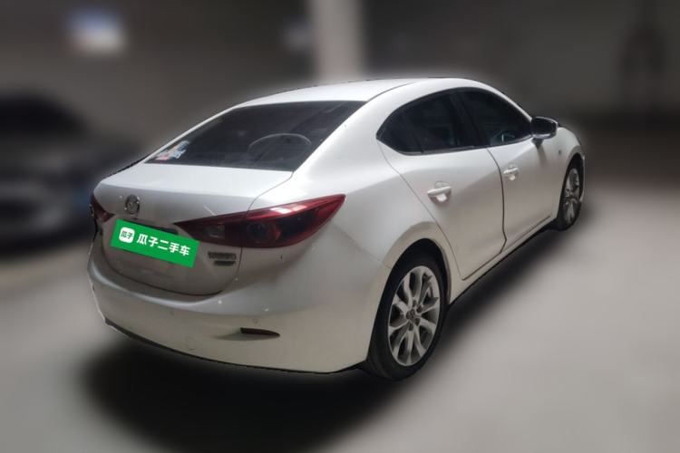 Used Mazda 3 Axela 2017 Sedan 2.0L Automatic Flagship Model China V Standard
