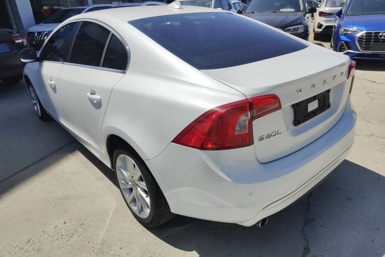 Used Volvo S60 2016 S60L T4 Zhiyuan Edition