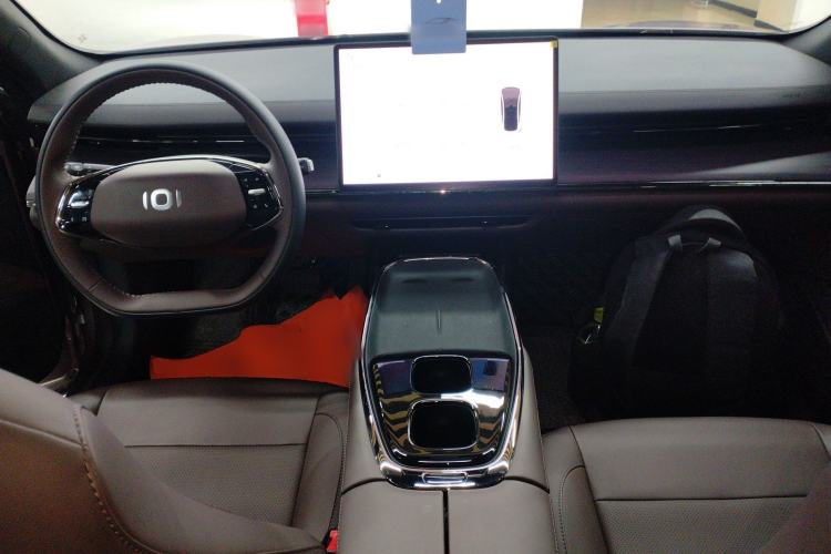 Used CHANGAN NEVO A07 2025 Blue Whale Pure Electric Version 525 Luxury Model Center Console