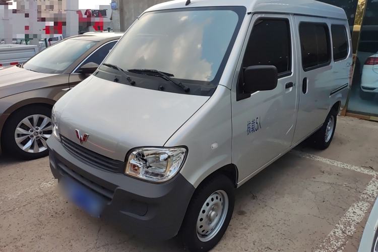 Used Wuling Zhiguang 2023 1.5L Practical Version 5/7 Seats