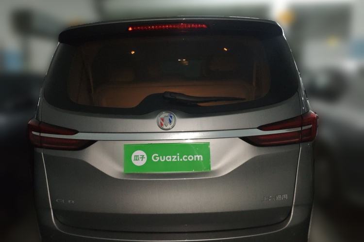 Used Buick GL8 2023 Land Executive Class Comfort Model
