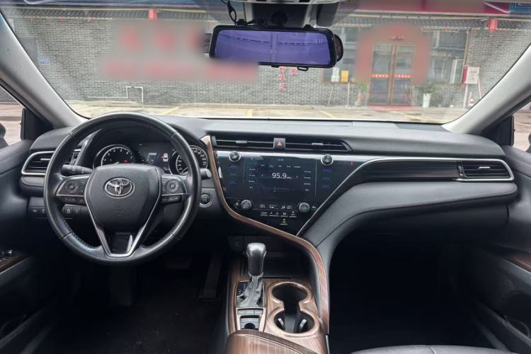 Used Toyota Camry 2019 2.5G Luxury Edition China VI Standard Interior 4