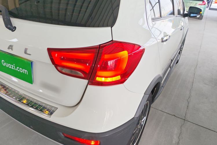 Used Haval H1 2015 1.5L Manual Luxury Model