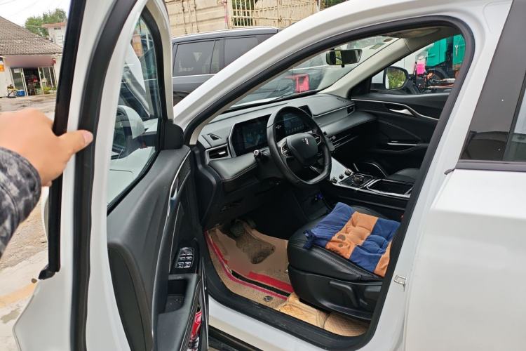 Used NETA U 2023 NETA U-Ⅱ 400 U Show Edition – Lithium Iron Phosphate
