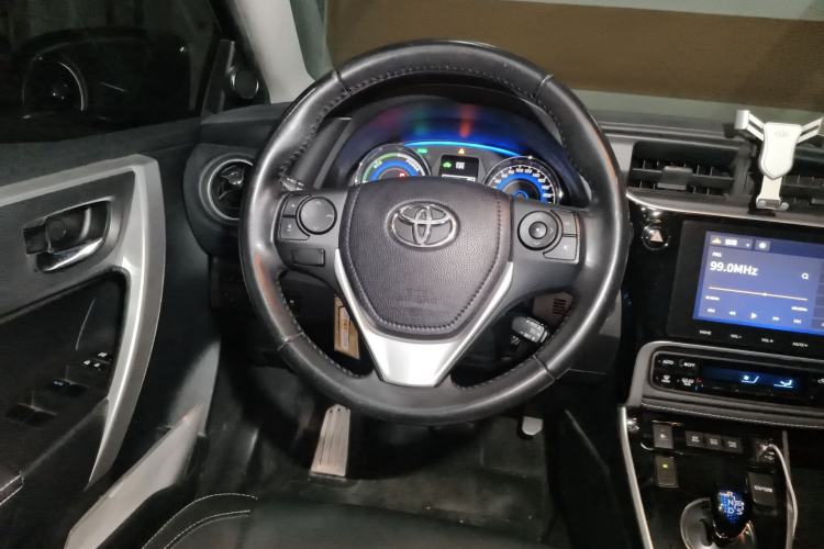 Used Toyota Corolla 2017 Revised Dual-Engine 1.8L E-CVT Flagship Edition