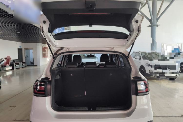 Used Volkswagen Tacqua 2023 200TSI DSG Joy-Connect Edition