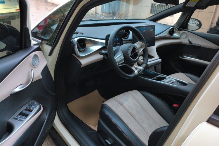 Used BYD Dolphin 2024 Honor Edition 420km Fashion Version
