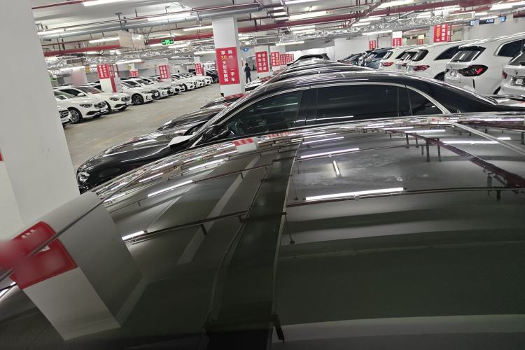 Used Mercedes-Benz E-Class 2023 Updated E 300 L Fashion Edition
