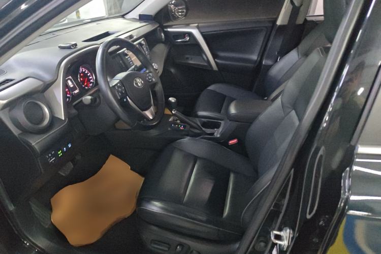 Used Toyota RAV4 2016 2.0L CVT Two-Wheel Drive Smart Edition China V Standard