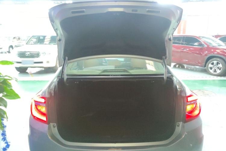 Used Honda Crider 2013 1.8L manual Comfort version
