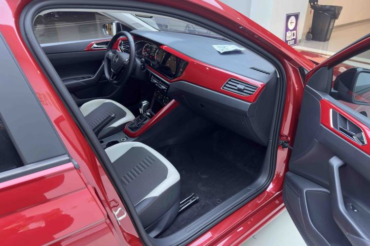 Used Volkswagen Polo 2019 Plus 1.5L Automatic Panoramic Enjoyment Edition
