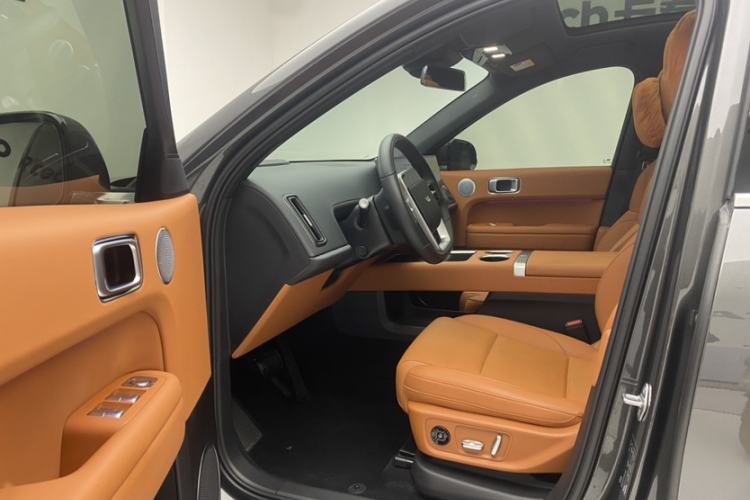 Used Li Auto L6 2024 Pro Model Interior 2