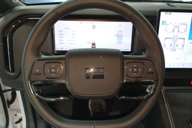 Used Polestones 01 2023 All-Purpose 7-Seater Version
