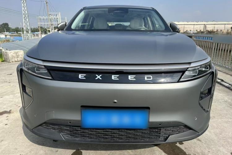 Used EXEED Stellar C-DM 2025 200 with Ultra-Long Range Pro All-Wheel Drive
