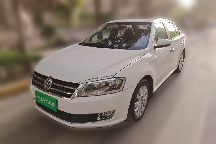 Used Volkswagen Lavida 2013 Revised Classic 1.6L Automatic Fashion Edition