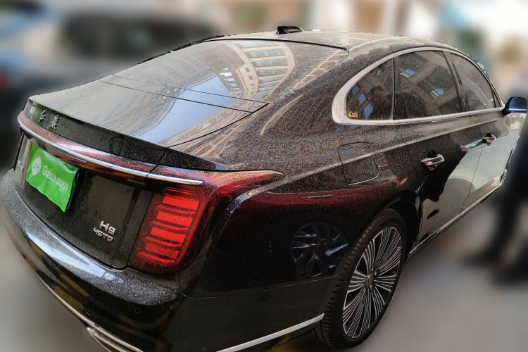 Used Hongqi H9 2025 2.0T Two-Wheel Drive Flagship Luxury Business Edition 5 Seats Rear Right 45 Deg
