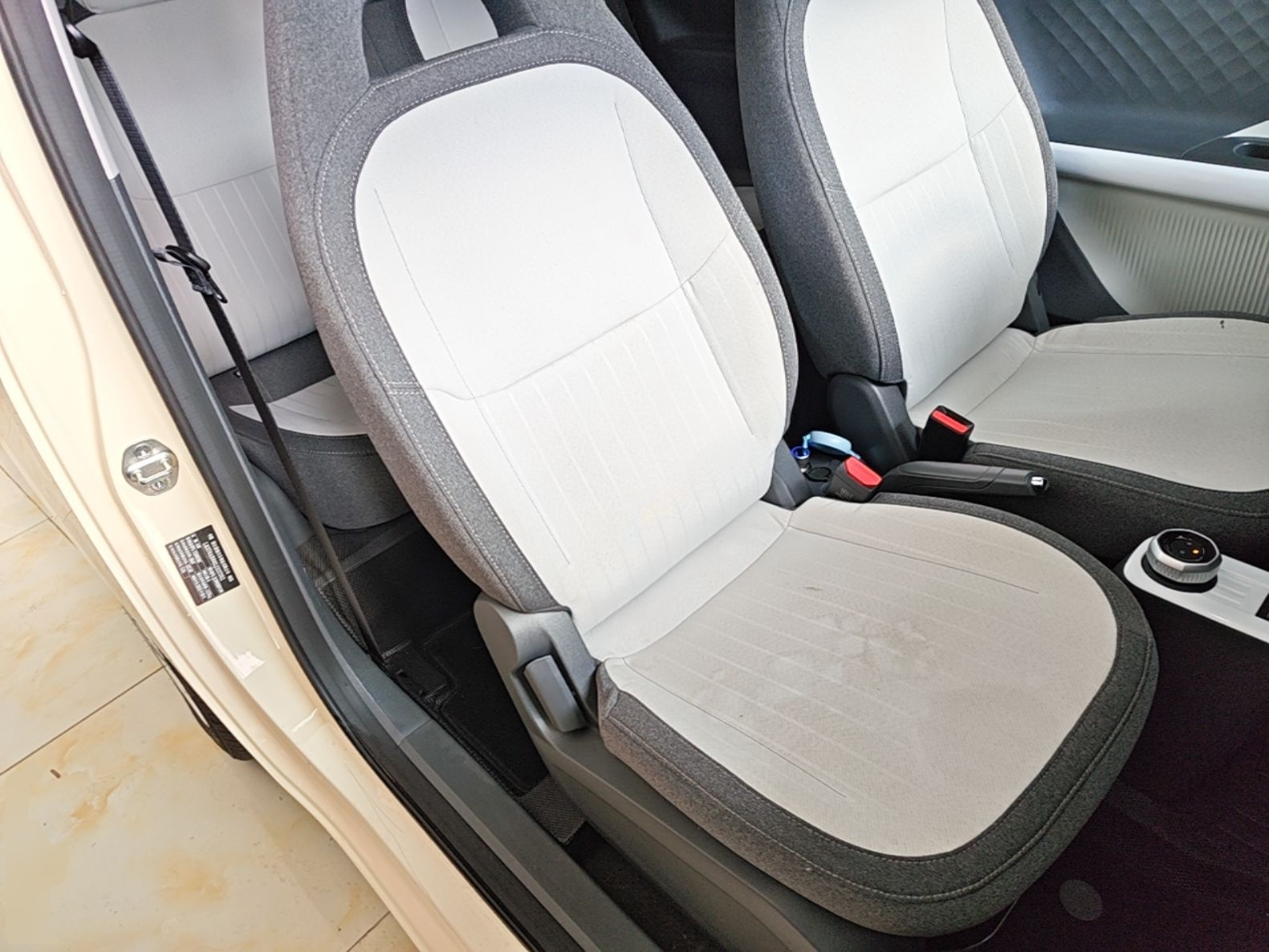 Geely Galaxy Panda 2025 210 km – Yuanqi Bear — снимка 19