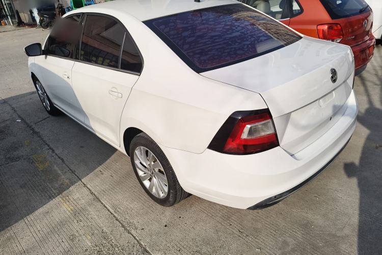 Used Skoda Rapid 2018 1.6L Automatic Comfort Edition