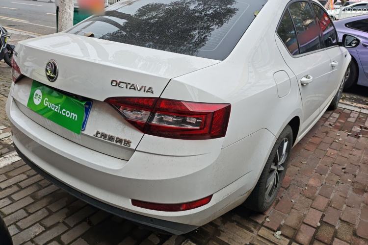Used Skoda Octavia 2019 1.5L Automatic Comfort Edition
