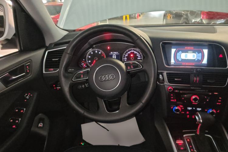 Used Audi Q5 2015 40 TFSI Technology Edition