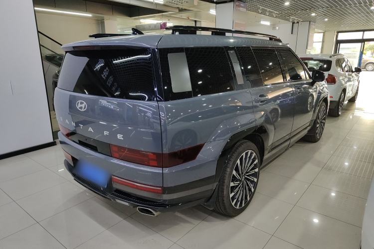 Used Hyundai Santa Fe 2024 2.0T Connoisseur Pro
