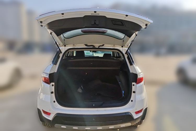 Used JMC Yusheng S330 2016 1.5L GTDi Automatic Two-Wheel Drive Prestige Edition
