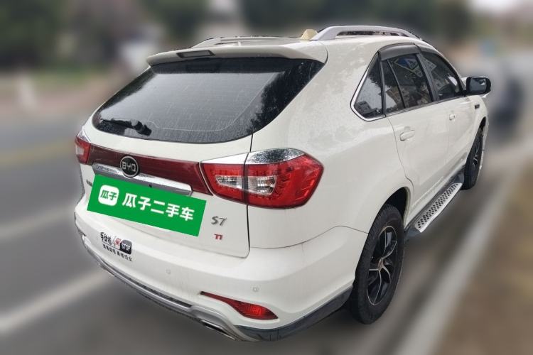 Used BYD S7 2016 1.5T Manual Luxury Edition