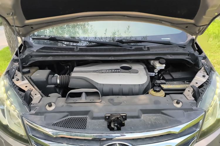 Used SAIC MAXUS G10 2014 2.0T Automatic Executive Edition