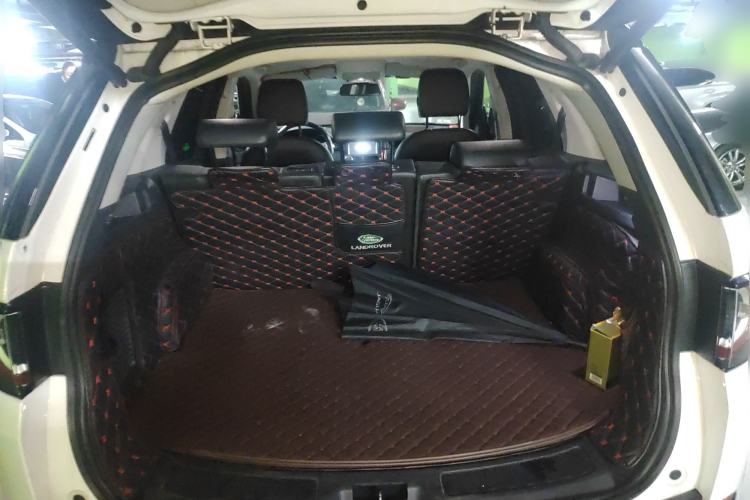 Used Land Rover Discovery Sport 2019 240 PS SE Dynamic Version China V Standard
