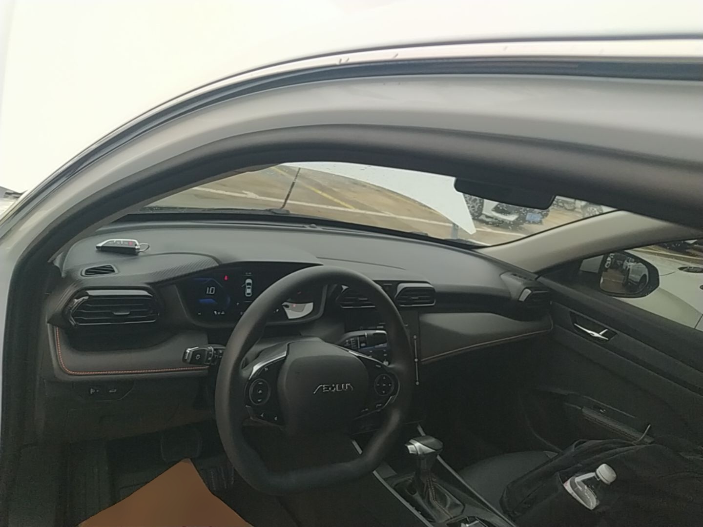 Dongfeng Aeolus Yixuan 2025 1.5L Automatic Luxury Version - Luxury — снимка 12