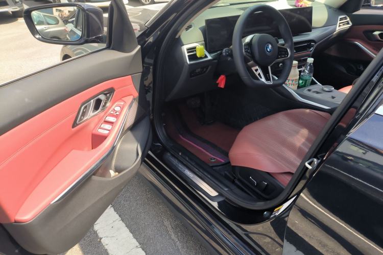 Used BMW i3 2025 eDrive 35 L