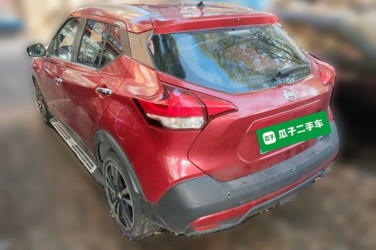 Used Nissan Kicks 2017 1.5L CVT Smart Drive Edition Rear Left 45 Deg