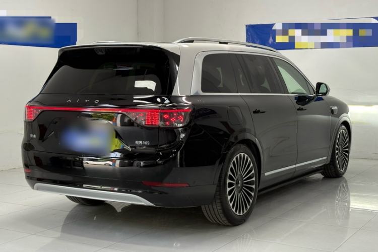 Used Hima AITO M9 2025 Extended-Range Ultra Version 52 kWh 6-Seater Exterior 3