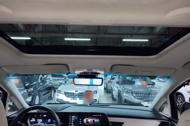 Used Buick GL8 2022 Facelift Avenir Aivia Six-Seat Deluxe Edition Headliner