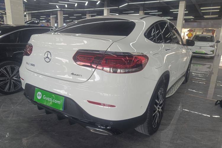 Used Mercedes-Benz GLC Coupe 2020 GLC 300 4MATIC Coupe SUV
