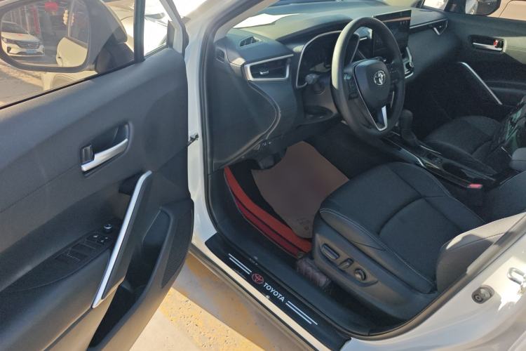 Used Toyota FRONTLANDER 2023 2.0L CVT Luxury Edition
