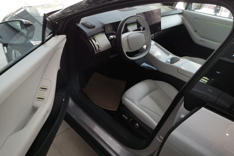 Used XPeng P7+ 2024 Long-Range Max
